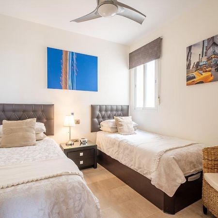 Apartamento El Faro Estepona Exterior foto