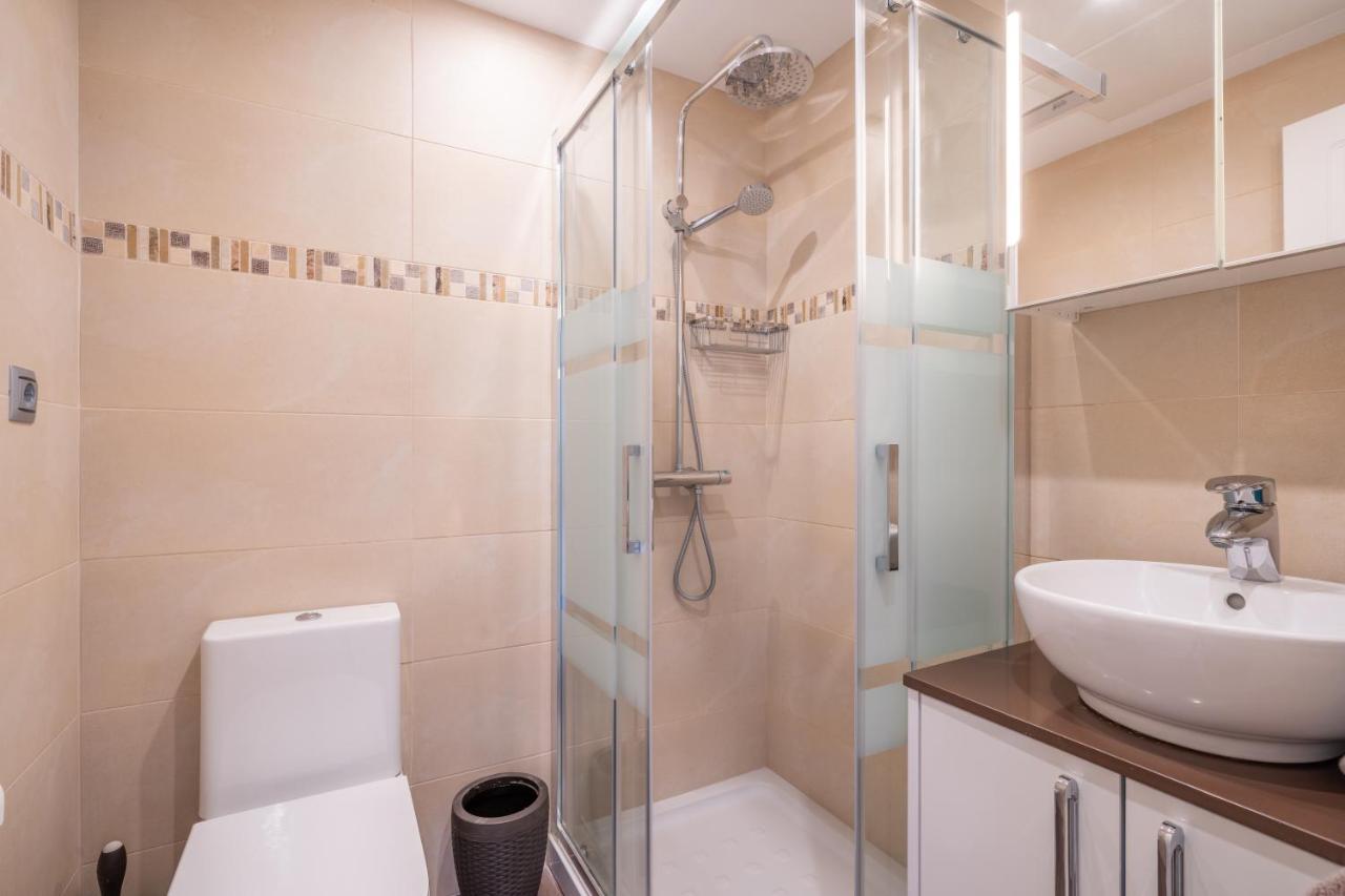 Apartamento El Faro Estepona Exterior foto